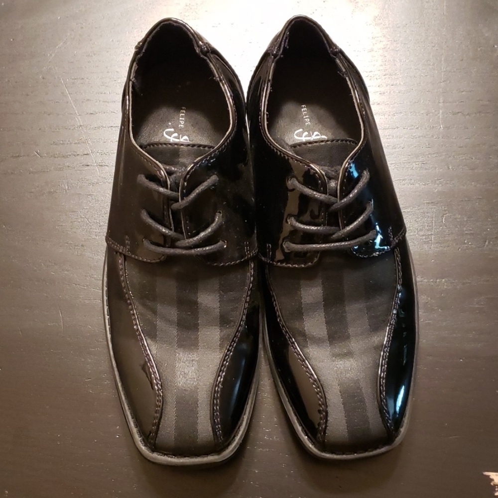 Kids Dress Shoes